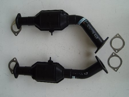 COMMODORE VT TO VZ GEN III 5.7l CONNECTING PIPE. INCLUDES 2 x HI-FLOW CAT CONVERTERS. CAN BE USED WITH REDBACK OR FACTORY SYSTEM