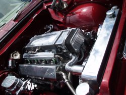 HT-Monaro-engine1