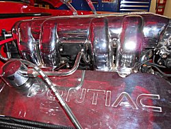 Chev 502cu.in. engine fitted with E.F.I Intake Manifold and Delco Computer